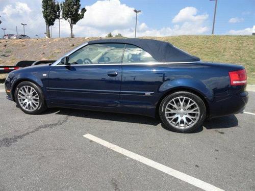 Audi A4 2009 photo 2