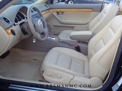 Audi A4 2009 photo 2