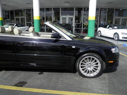 Audi A4 2009 photo 2