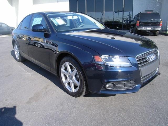 Audi A4 4matic 4dr 3.5L AWD SUV Sedan