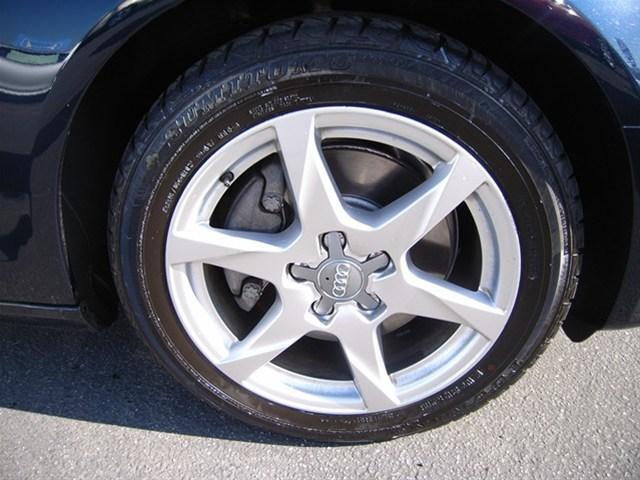 Audi A4 2009 photo 4