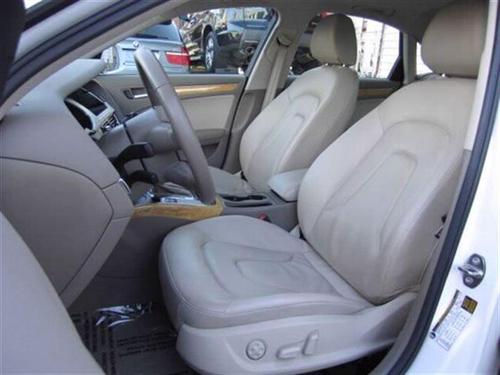 Audi A4 2009 photo 1