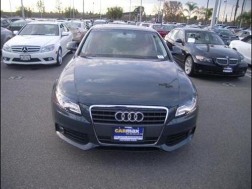 Audi A4 2009 photo 1