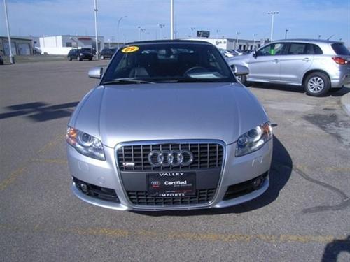 Audi A4 2009 photo 1
