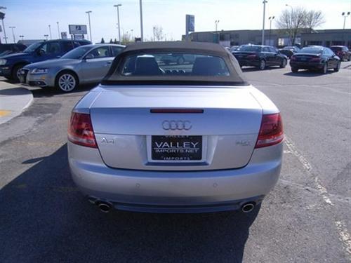 Audi A4 2009 photo 4