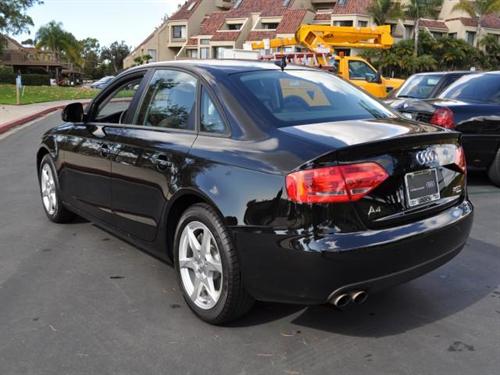 Audi A4 2009 photo 2