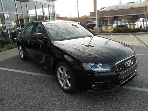 Audi A4 2009 photo 2