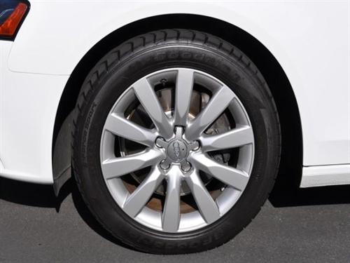 Audi A4 2009 photo 5