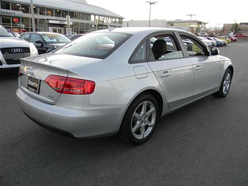 Audi A4 2009 photo 3
