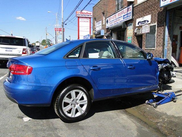 Audi A4 2009 photo 2