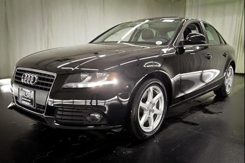 Audi A4 2009 photo 2
