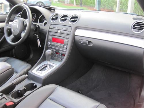 Audi A4 2009 photo 1