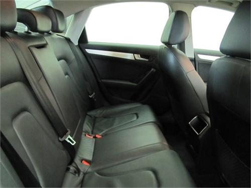 Audi A4 2009 photo 4