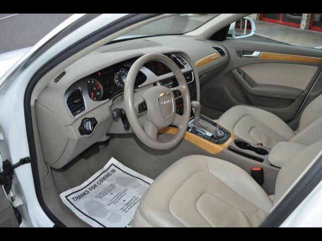 Audi A4 2009 photo 4