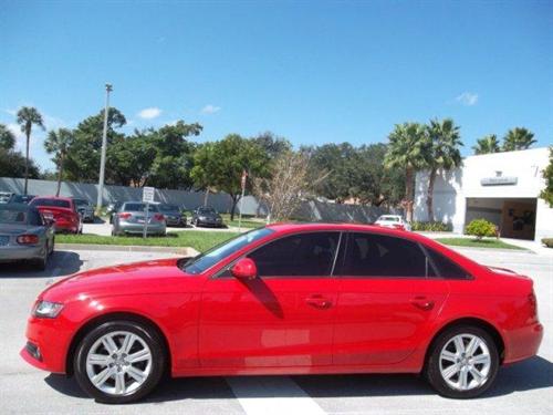 Audi A4 2009 photo 2