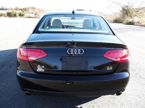 Audi A4 2009 photo 5