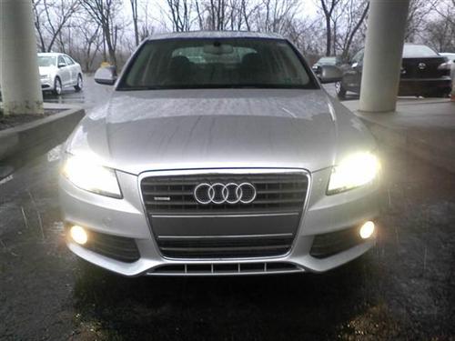 Audi A4 2009 photo 1