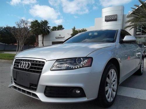Audi A4 2009 photo 2