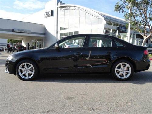 Audi A4 2009 photo 1