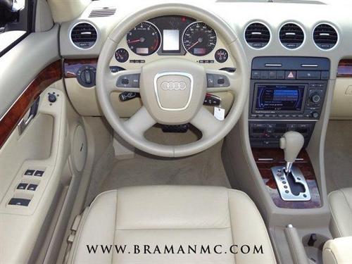 Audi A4 2009 photo 4