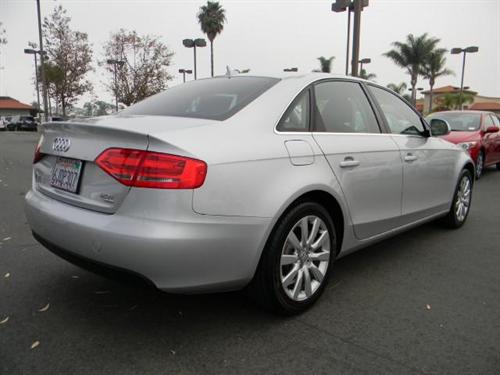 Audi A4 2009 photo 1