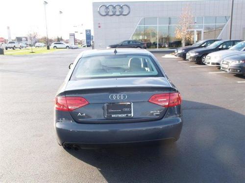 Audi A4 2009 photo 5