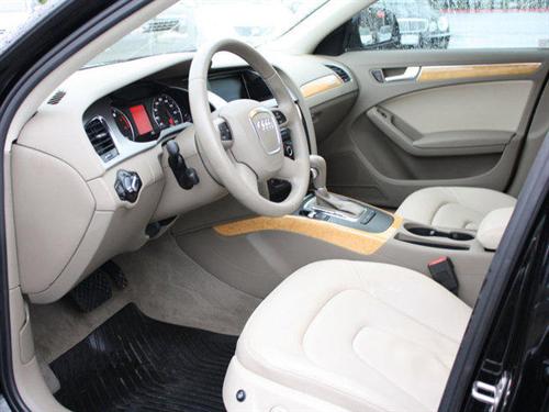 Audi A4 2009 photo 2