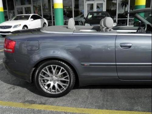 Audi A4 2009 photo 3