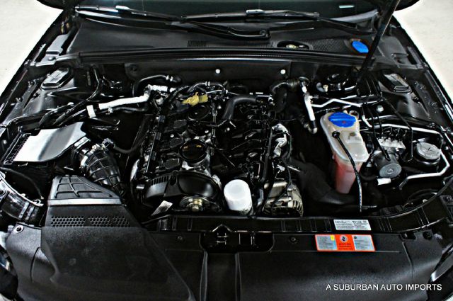 Audi A4 2009 photo 32