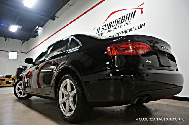 Audi A4 2009 photo 9