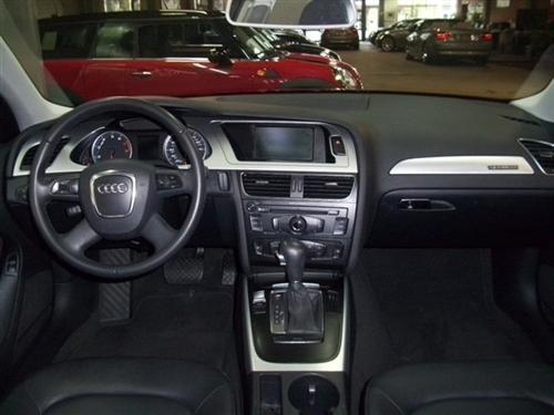 Audi A4 2009 photo 4