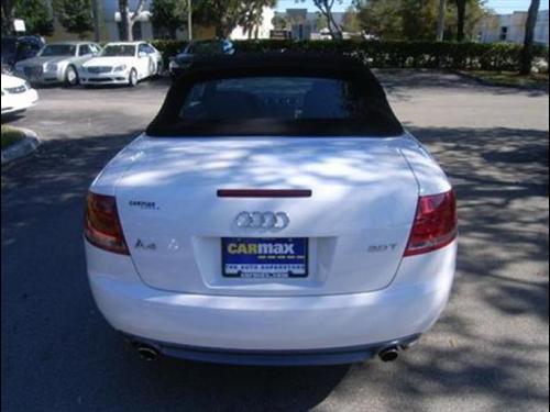 Audi A4 2009 photo 5