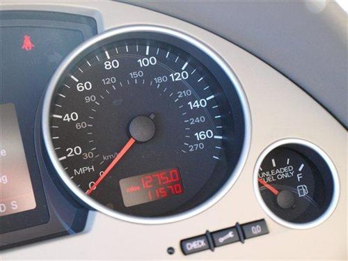 Audi A4 2009 photo 2