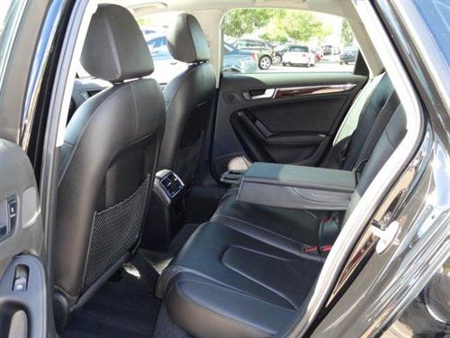 Audi A4 2009 photo 2