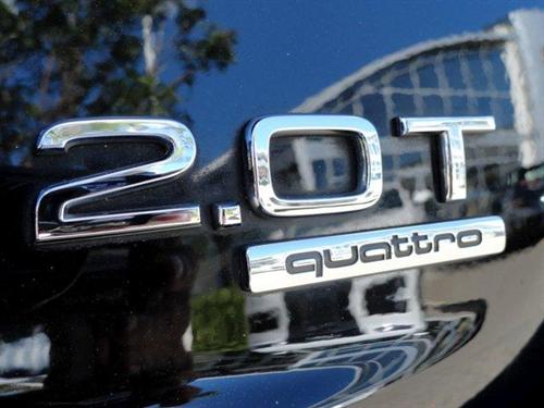 Audi A4 2009 photo 4