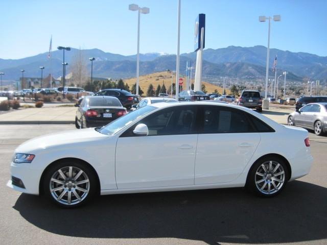 Audi A4 2009 photo 1