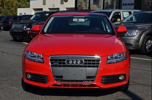 Audi A4 2009 photo 2