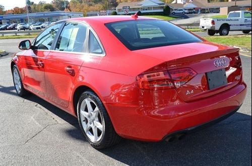 Audi A4 2009 photo 4