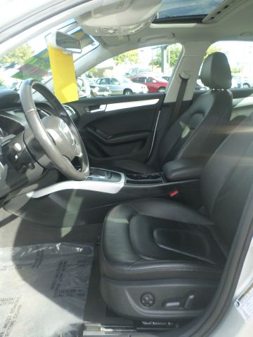 Audi A4 2WD Panel LS Sedan