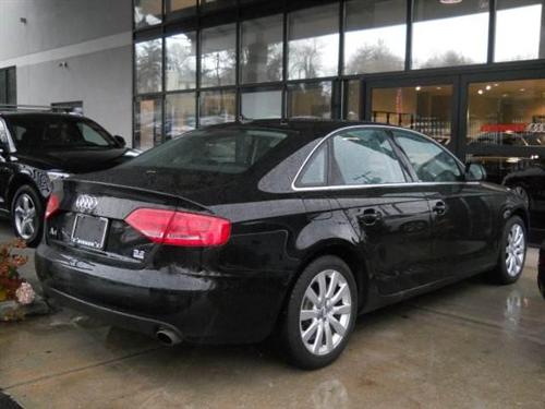 Audi A4 2009 photo 1