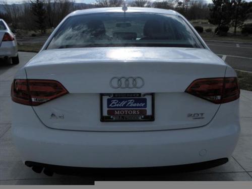 Audi A4 2009 photo 2