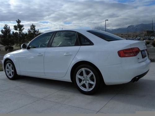 Audi A4 2009 photo 3