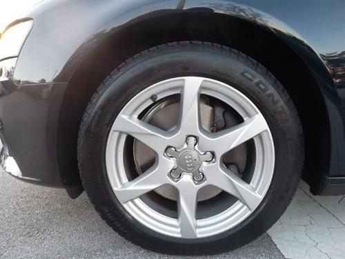 Audi A4 2009 photo 1