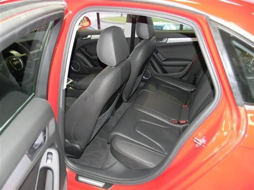 Audi A4 2009 photo 4