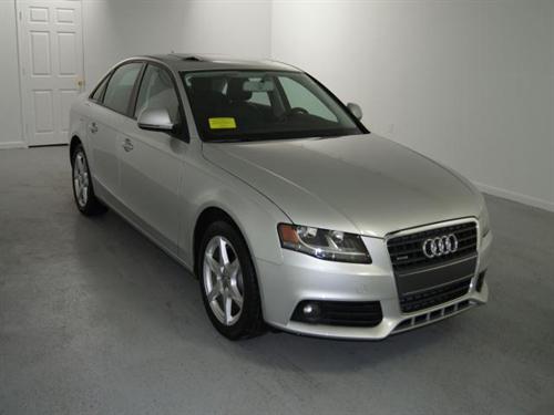 Audi A4 2009 photo 2