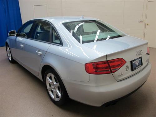 Audi A4 2009 photo 3