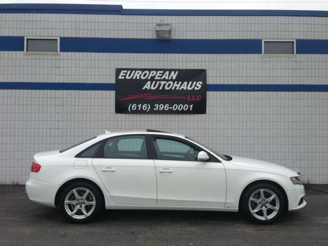 Audi A4 2009 photo 20