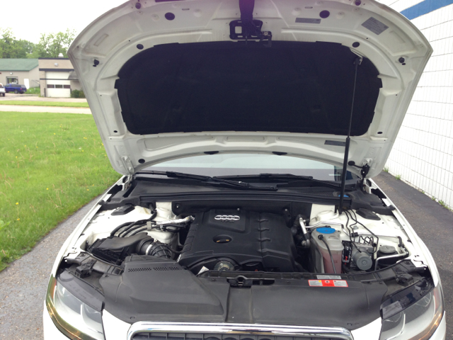 Audi A4 2009 photo 25