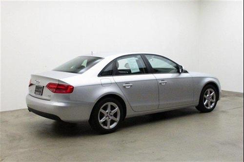 Audi A4 2009 photo 1