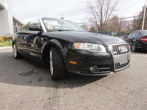 Audi A4 2009 photo 2